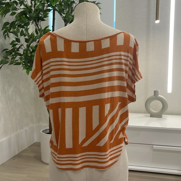 Orange Top - Picture 2 of 7